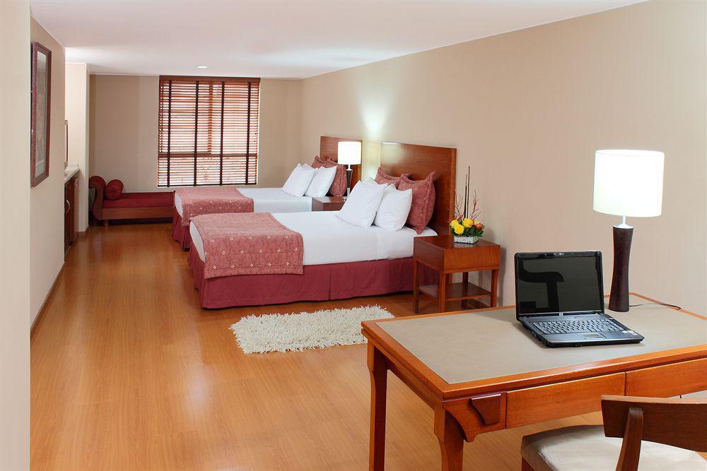 Hotel Estelar Suites Jones Bogota Kamer foto